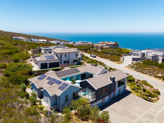 House for sale in Groot Brak Rivier, Western Cape
