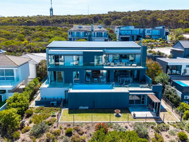 House for sale in Groot Brak Rivier, Western Cape
