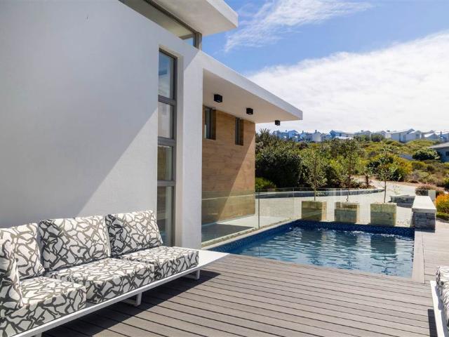 House for sale in Groot Brak Rivier, Western Cape