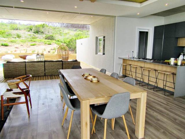 House for sale in Blanco, Garden Route District Municipality