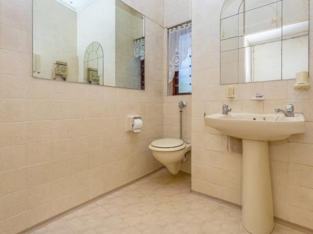 House for sale in Cape Town, Western Cape