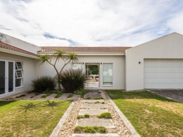 House for rent in Groot Brak Rivier, Western Cape