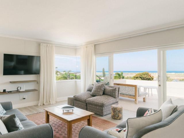 House for sale in Groot Brak Rivier, Western Cape