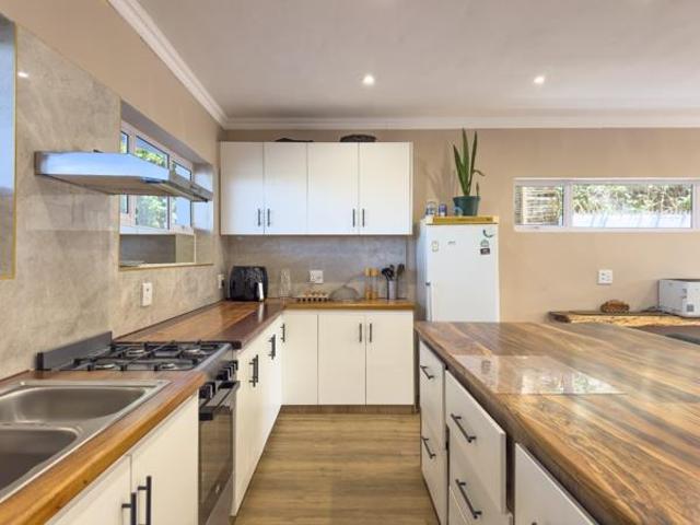 House for sale in Groot Brak Rivier, Western Cape