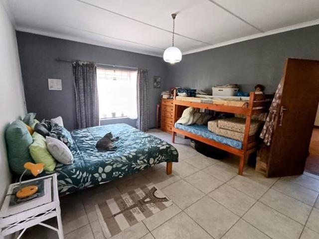 House for sale in Bushmans River Mouth, Eastern Cape