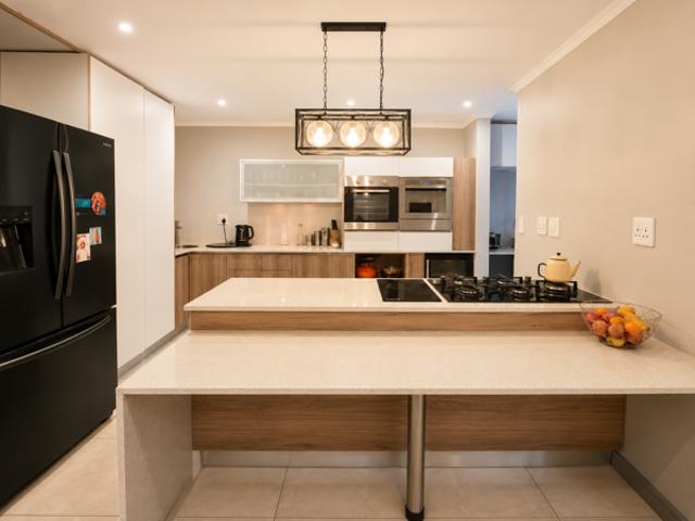 House for rent in North West