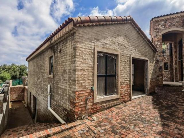 House for sale in North West