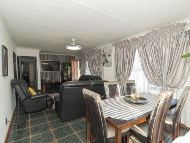 House for sale in Eastern Cape