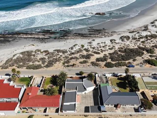 House for sale in Port Nolloth, Northern Cape