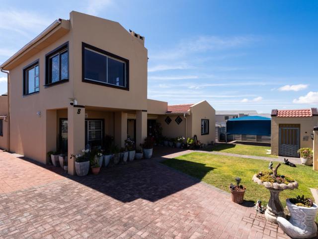 House for sale in Velddrif, Bergrivier Local Municipality