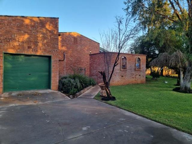 House for sale in Postmasburg, Northern Cape