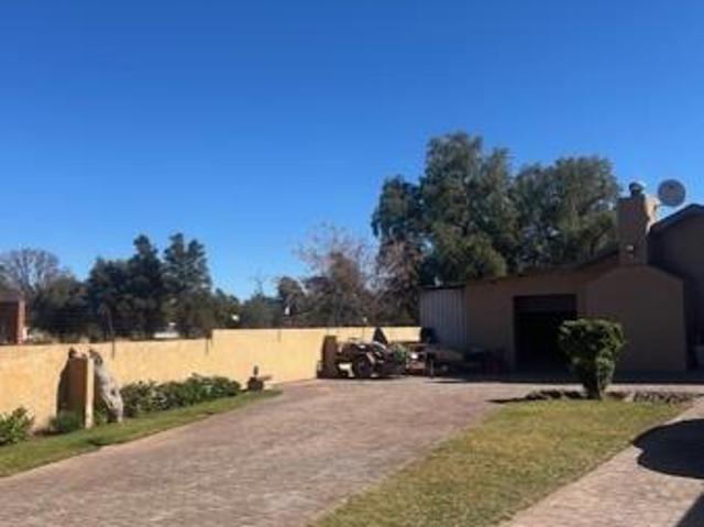 House for sale in Postmasburg, Northern Cape