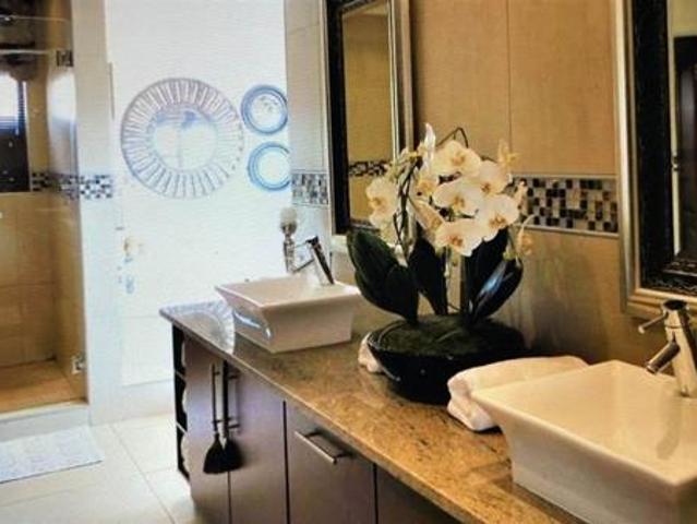 House for rent in Waterkloof, Gauteng