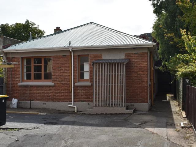 House for rent in Otakou