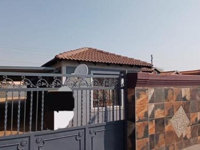 House for rent in Protea Glen, Soweto
