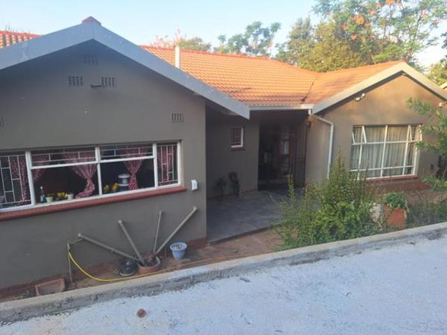 House for sale in Tlhabane, North West