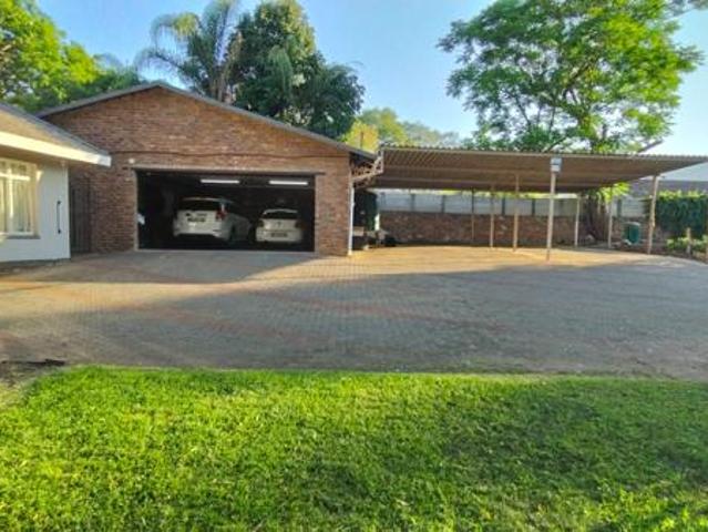 House for sale in Rustenburg Local Municipality, Bojanala Platinum District Municipality