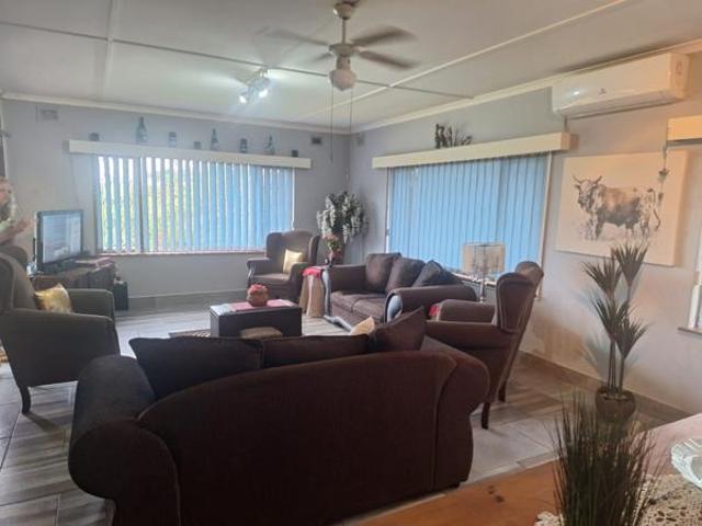 House for sale in Ugu District Municipality, Kwazulu-natal