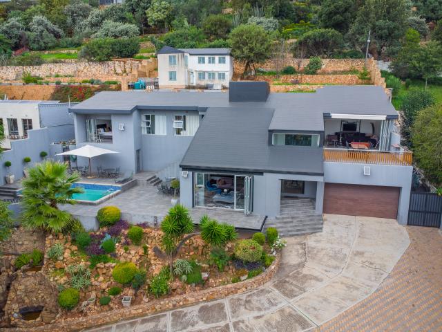 House for sale in Nooitgedacht, Gauteng