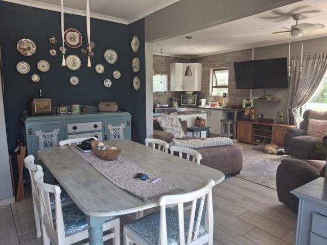 House for sale in Ugu District Municipality, Kwazulu-natal