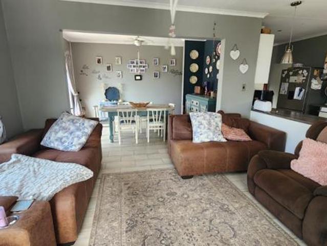 House for sale in Ugu District Municipality, Kwazulu-natal