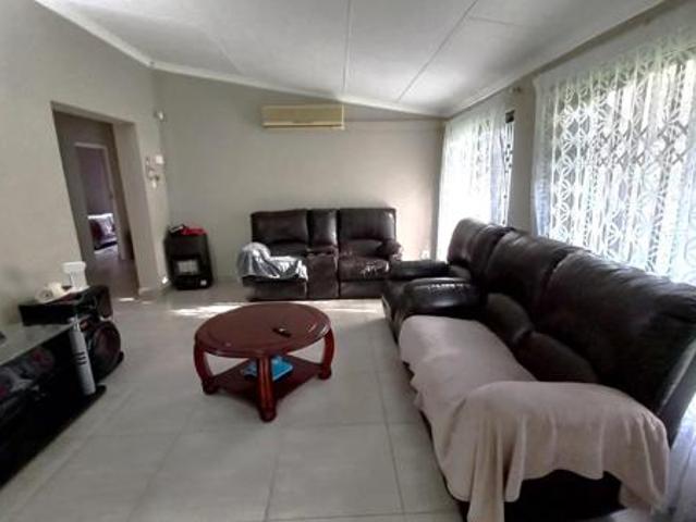House for sale in Ugu District Municipality, Kwazulu-natal