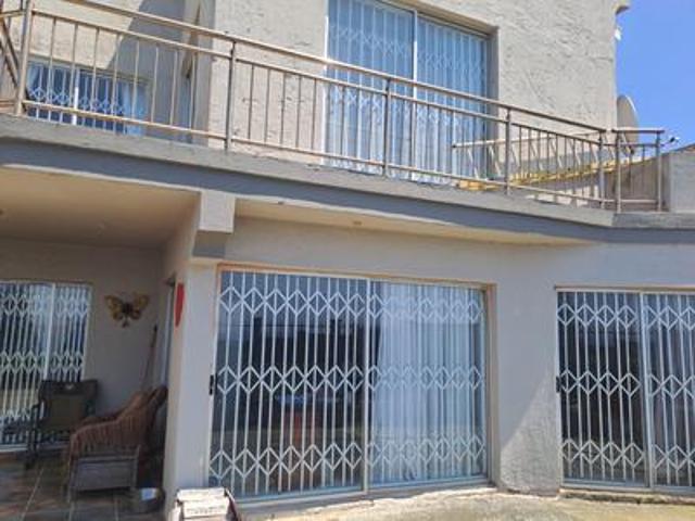 House for sale in Ugu District Municipality, Kwazulu-natal