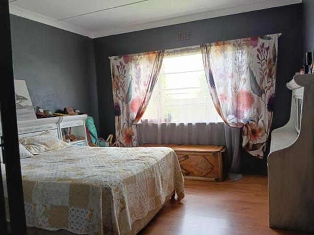 House for sale in West Rand Garden estates, Westonaria Local Municipality