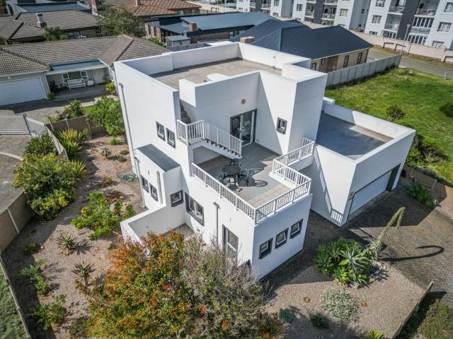 House for sale in Groot Brak Rivier, Western Cape