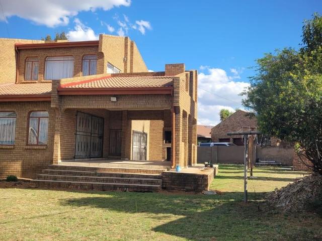 House for sale in eMalahleni, Emalahleni Local Municipality