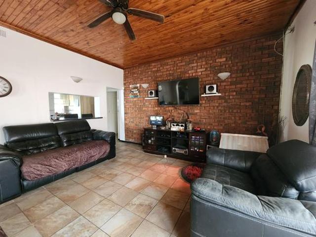 House for sale in Frances Baard, Northern Cape