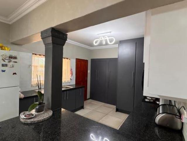 House for sale in Frances Baard, Northern Cape