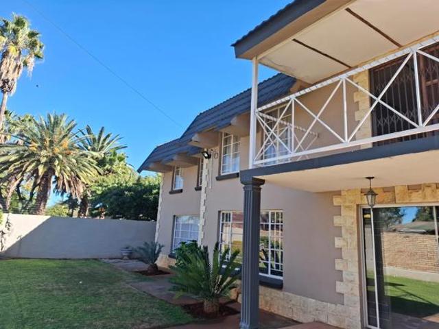 House for sale in Frances Baard, Northern Cape