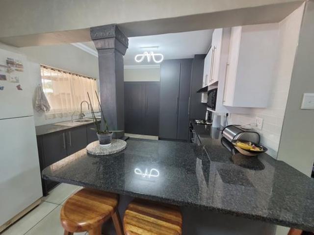 House for sale in Frances Baard, Northern Cape