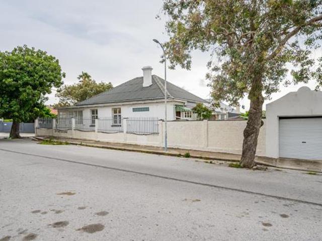 House for sale in Port Elizabeth, Eastern Cape