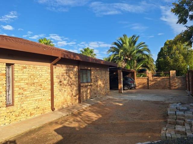 House for sale in Welkom, Matjhabeng Local Municipality