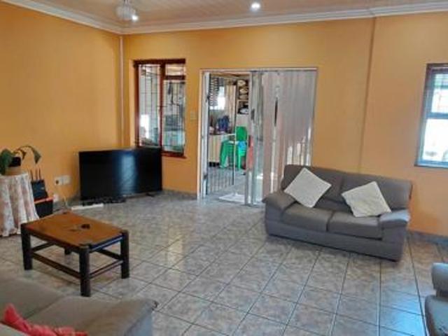 House for sale in Cape Town, Western Cape