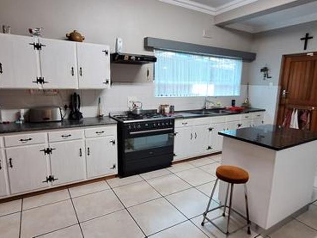 House for sale in Durbanville, Western Cape