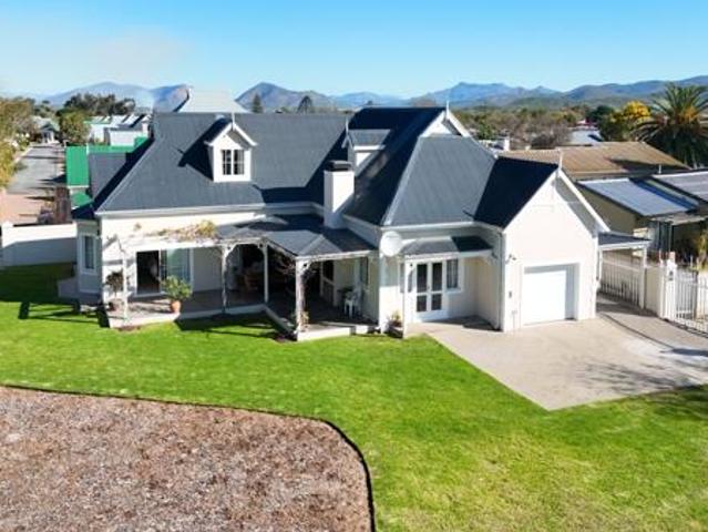 House for sale in Durbanville, Western Cape