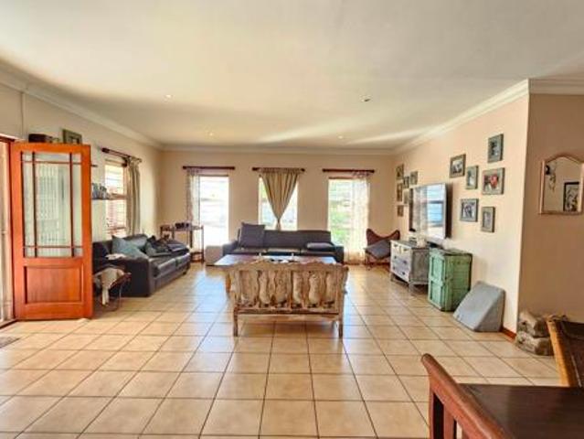 House for sale in Bergsig, Durbanville