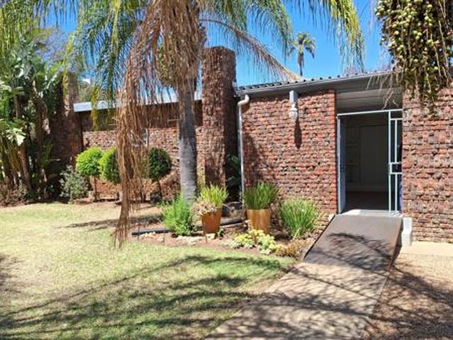 House for sale in Durbanville, Western Cape