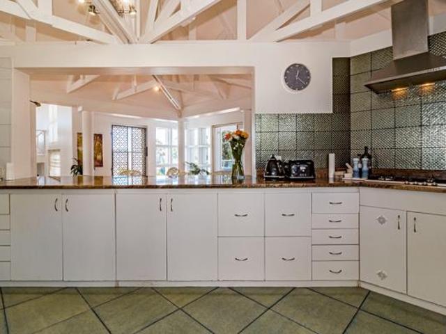 House for sale in Cape Town, Western Cape
