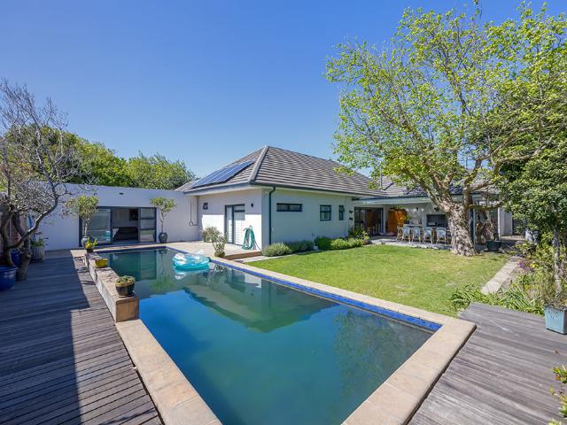 House for sale in Rondebosch, Cape Town