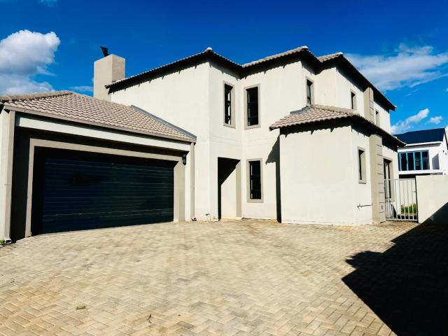 House for sale in Roodeplaat Dam, Gauteng