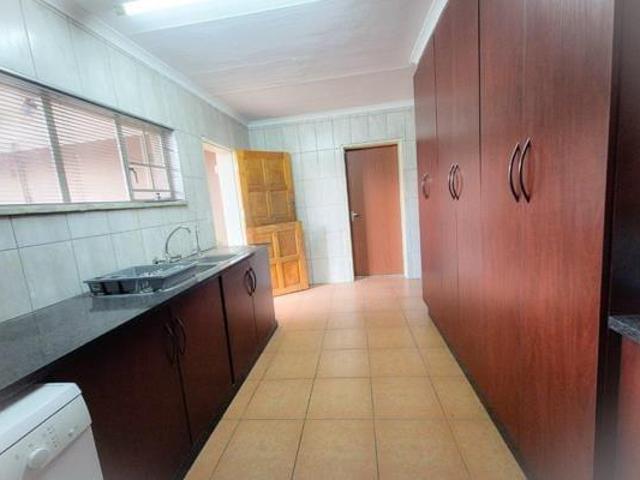 House for sale in Sasolburg, Metsimaholo Local Municipality