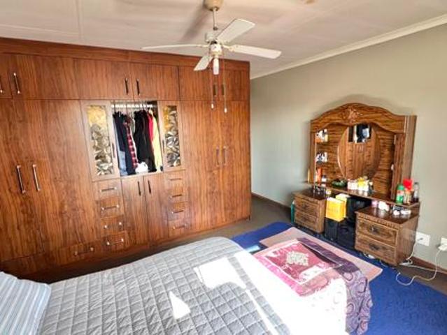 House for rent in Waterkloof, Gauteng