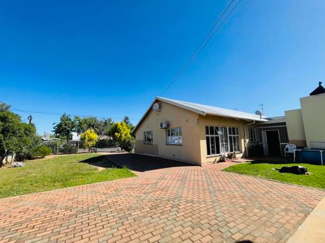 House for sale in Bergsig, Durbanville