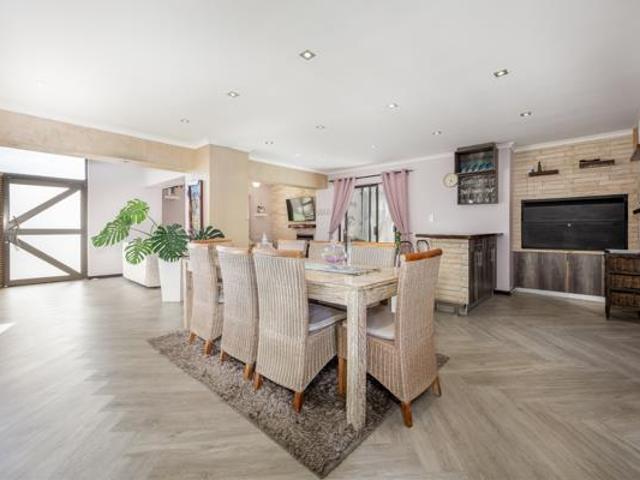 House for sale in Cape Town, Western Cape