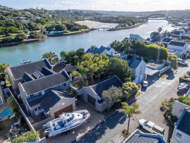 House for sale in Bushmans River Mouth, Eastern Cape
