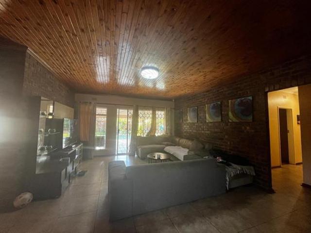 House for sale in Frances Baard, Northern Cape